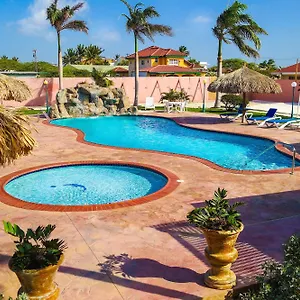 Sasaki Apartment Palm Beach