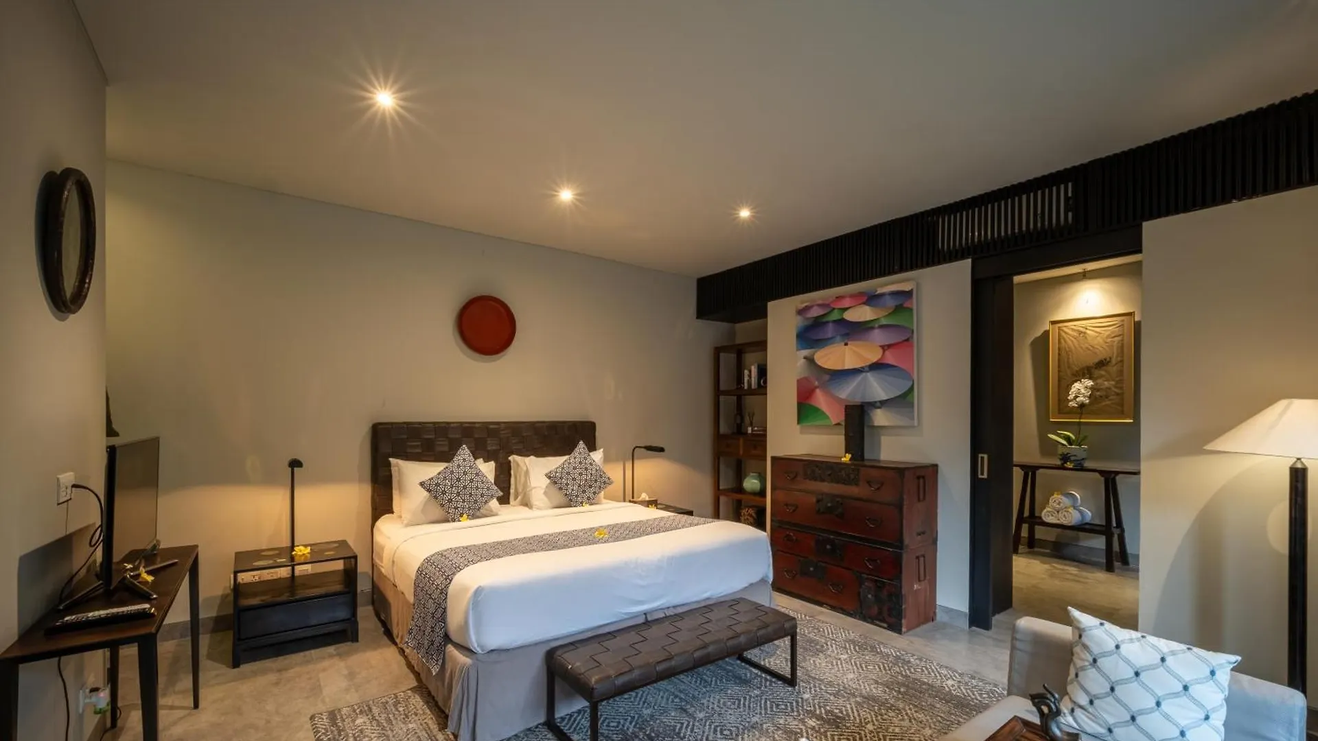 Villa De Suma - Fully Staffed Luxury Villa, Walk To The Beach! Seminyak