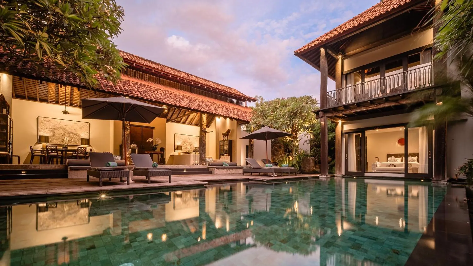 Villa De Suma - Fully Staffed Luxury Villa, Walk To The Beach! Seminyak Indonézia